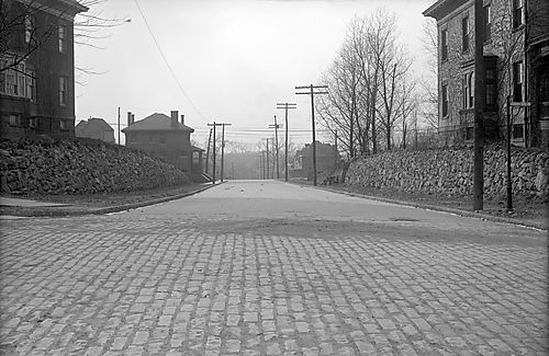 Fair Oaks and Murray Hill