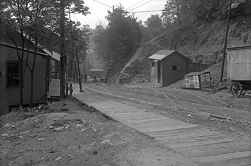 General View of Chartiers Street