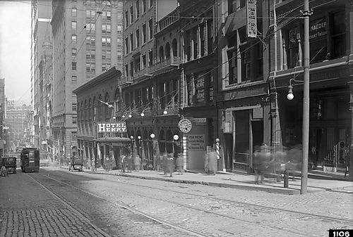 The Pittsburgh Leader
