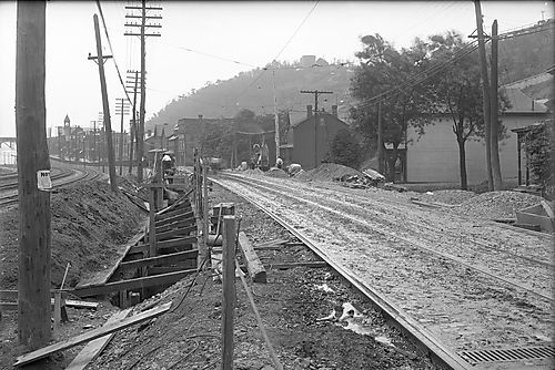 West Carson Street Wall Construction