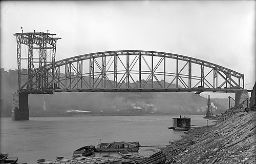 Manchester Bridge Construction