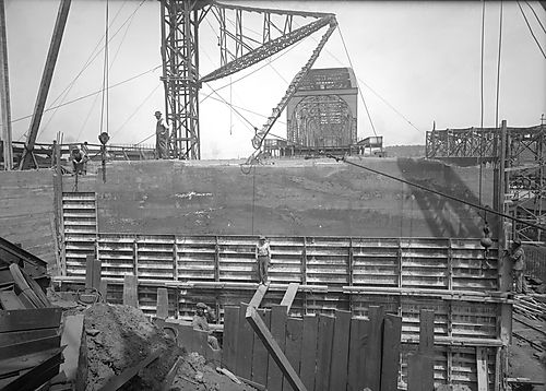 Manchester Bridge