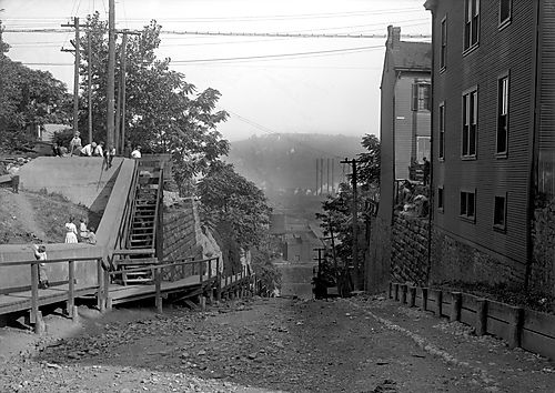 Lowrie Street Bridge