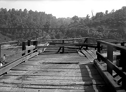Timberland Avenue Bridge