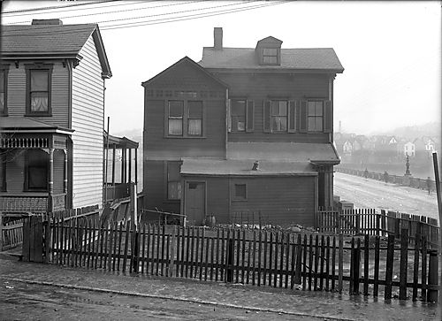 L. Grande's House