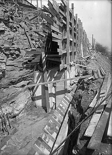 Boulevard of the Allies Wall Construction