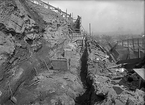 Boulevard of the Allies Wall Construction