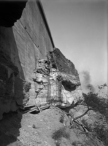 Boulevard of the Allies Wall Construction