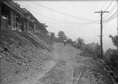 Dakota Street
