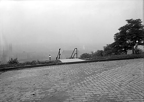 Avalon Street Steps