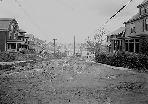 Rossmore Avenue