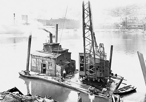 Dravo Contracting Barge