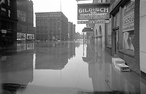 1936 Flood Scene