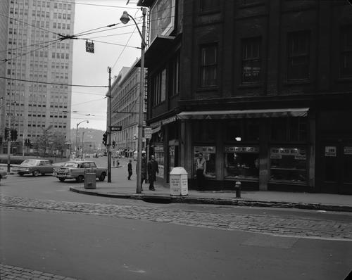 Forbes Avenue and Stanwix Street