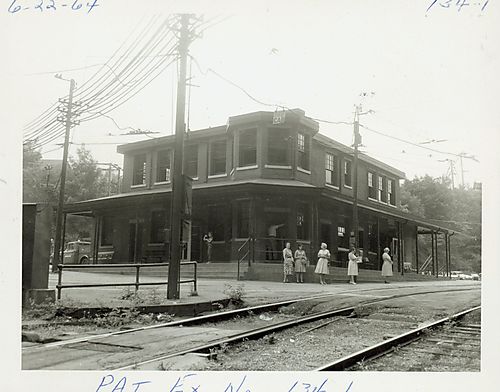 South Hills Junction Building 182