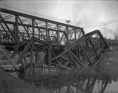 Chartiers Creek Bridge Wreck