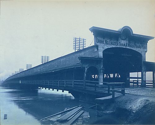 (Bridges: Union Bridge)