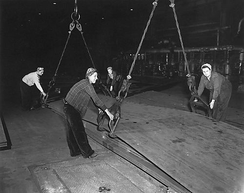 100" Mill Female Employees