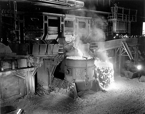 Open Hearth #5 Pouring