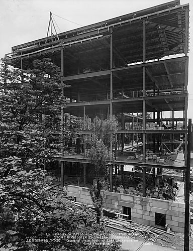 Construction of the Falk Clinic