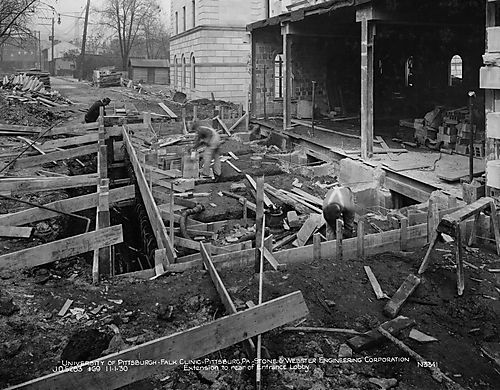 Construction of the Falk Clinic
