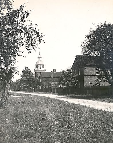 Harmony Society Church and Street, Economy
