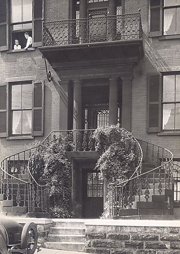 Playford House, entrance