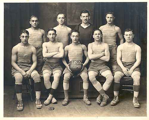 The 1918-19 IKS Boys' Basketball Team