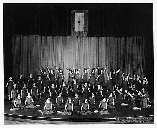 Taylor Allderdice High School Modern Dance Group