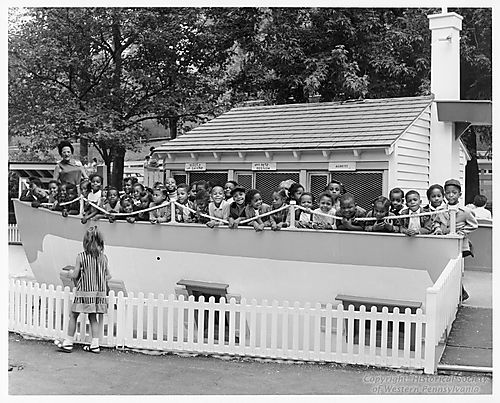Belmar Kindergarten Children visit the Pittsburgh Zoo