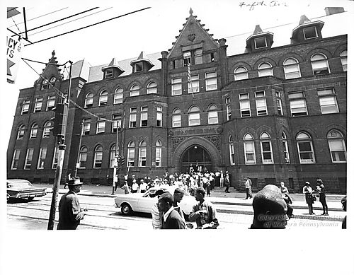 Fifth Avenue High School