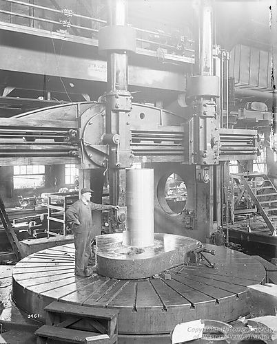 Mesta employee machining section of an Engine Crankshaft