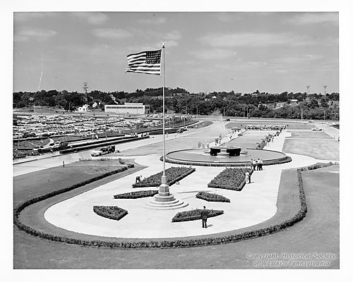 Greater Pittsburgh Airport Fountain