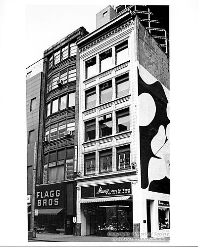 Shops at 235 and 237 Fifth Avenue