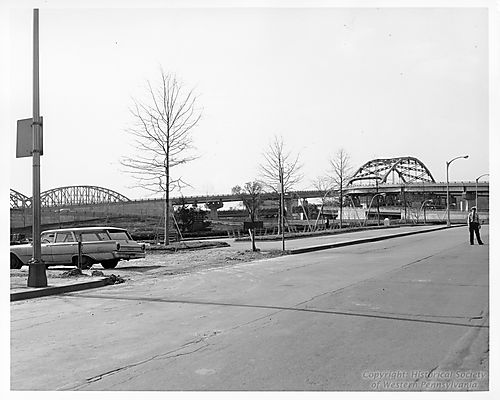 View of Point State Park from Commonwealth Avenue