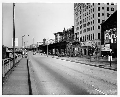 Pennsylvania Railroad Overpass on Fort Duquesne Boulevard