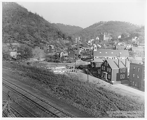Frazier Street at Junction Hollow