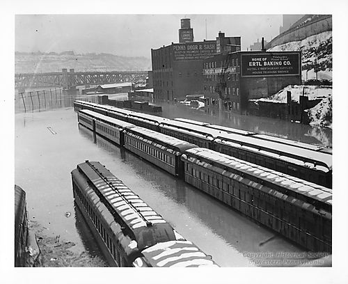 B&amp;O Railroad Engulfed by the Pittsburgh Flood of 1936