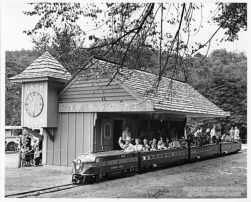 Zooper Chief Miniature Railroad at Children's Zoo
