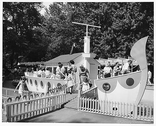 Children's Zoo Scene