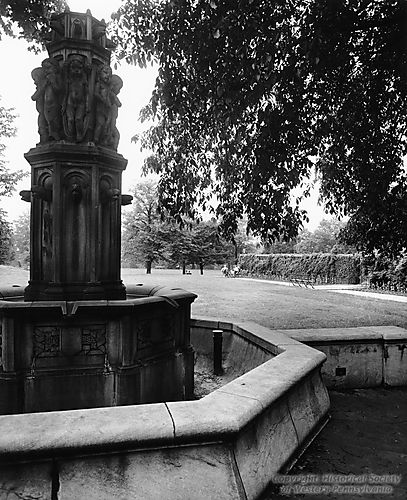 Mellon Park Fountain