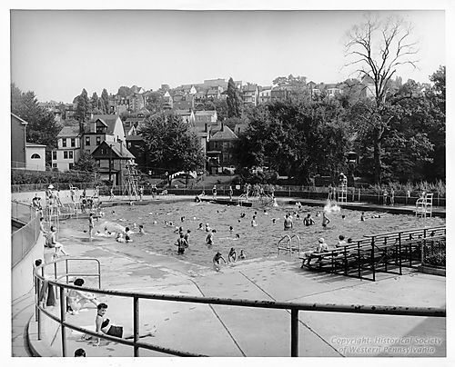 Ream Swimming Pool