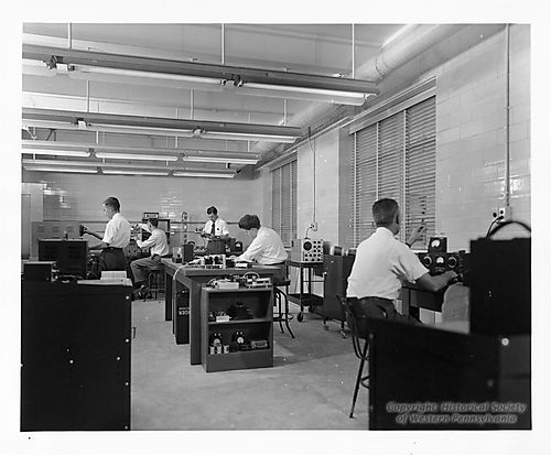 Laboratory at the Leovy Laboratory of Geophysics
