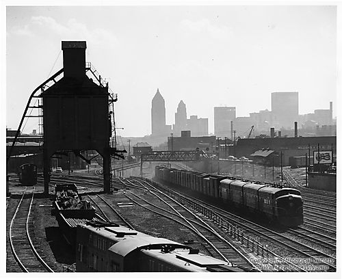 Pennsylvania Railroad Approaching Sedgewick Street Bridge