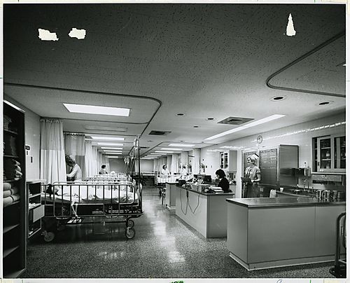 Post-operative recovery room 