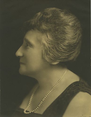 Photograph of Bertha Rauh (5)
