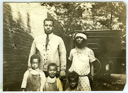 James A. and Zerbie Ella Dorsey with their children