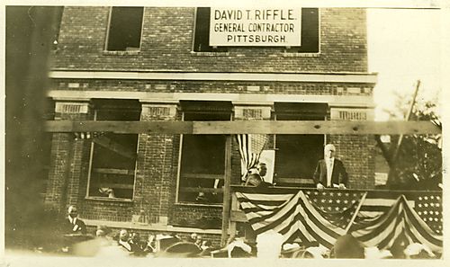 Political rally at the Hill District YMCA (2)
