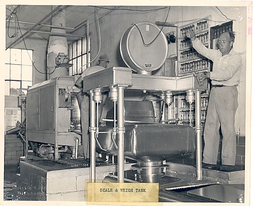 Scale and Weigh Tank