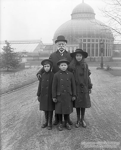 H.J. Heinz and Grandchildren